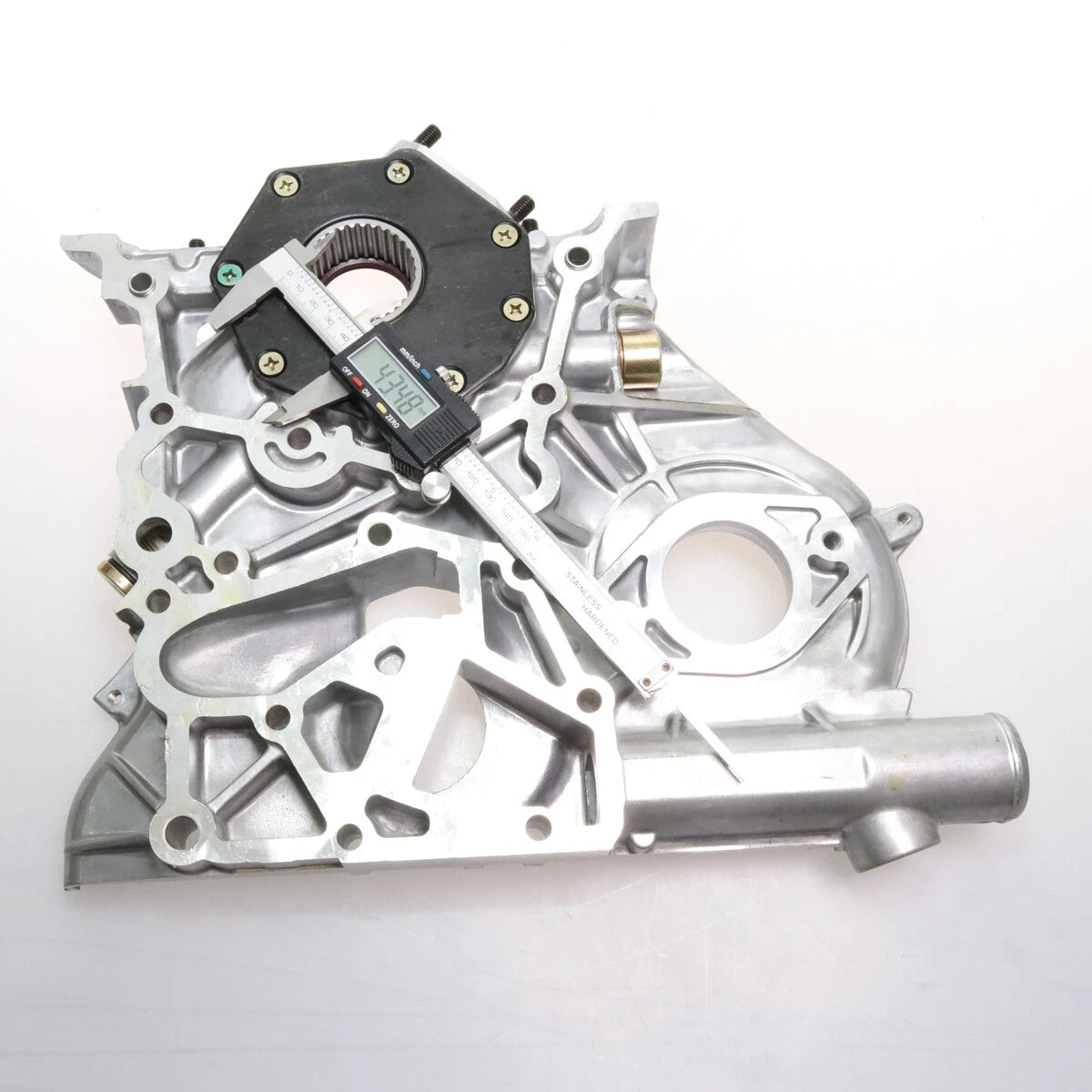 2.4L Timing Gear Case for Toyota Crown LS130 Sedan Diesel Engine 1987-2000