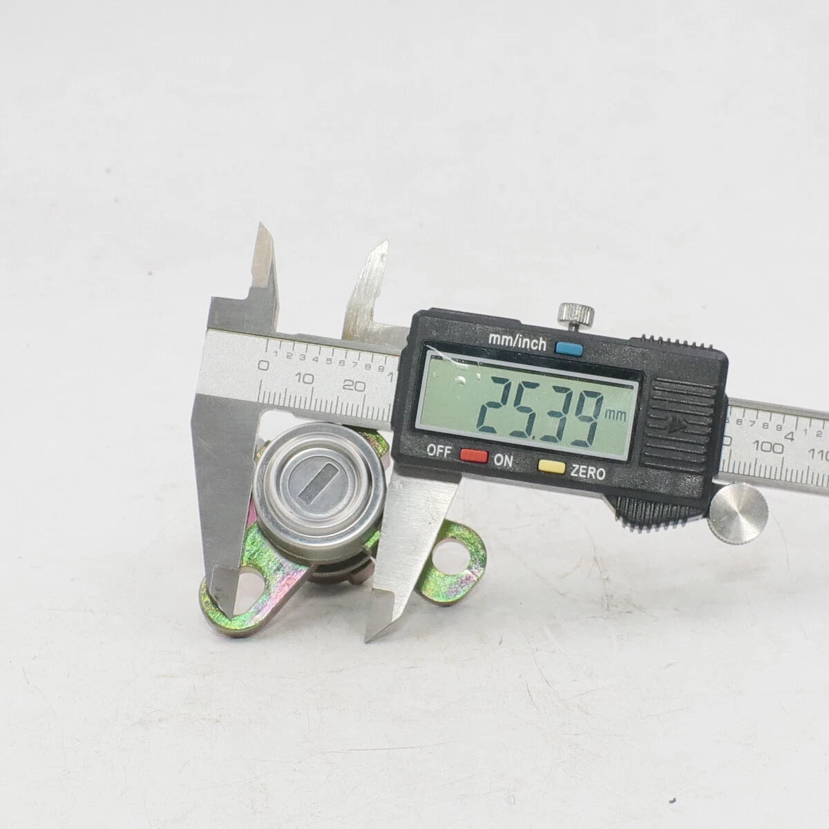 Door Lock Cylinder Set for Nissan Almera N16 Pulsar 2000-2006