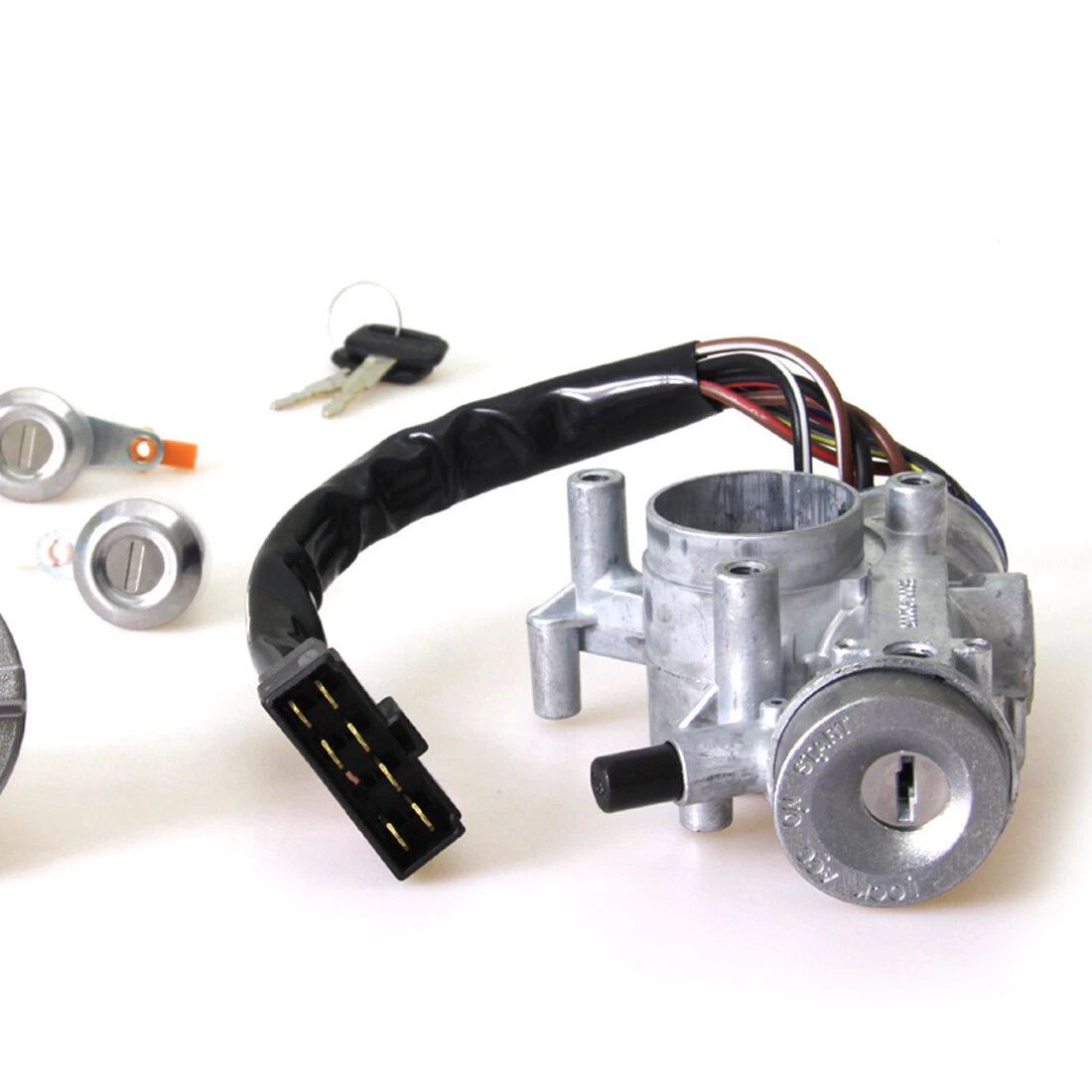 Ignition Door Fuel Tank Lock Set for Toyota Hilux N50 LN55 LN60 YN65 1983-1988