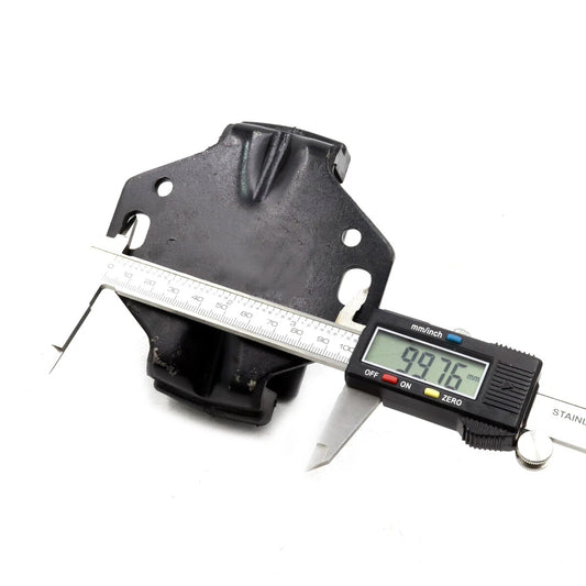 Front Engine Mount Set for Toyota Hilux 1979-1983