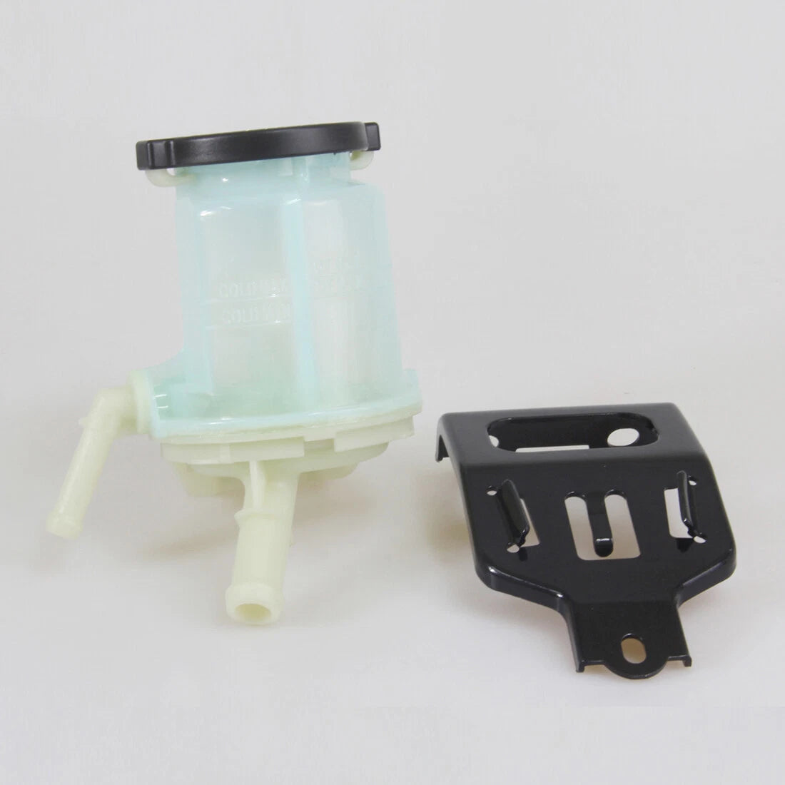 Steering Power Fluid Reservoir for 2.0/3.0 Diesel Toyota Hilux2005-2015
